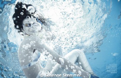 underwater beauty edtitorial for 1st magazine
 by Susanne Stemmer 